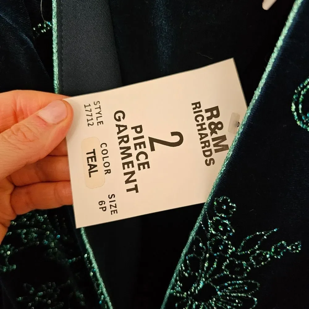 R&M Richards vintage velvet